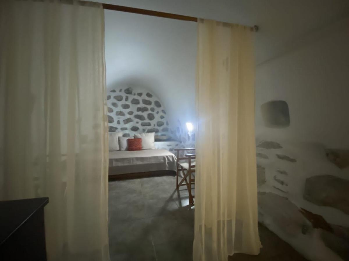 The Two Carob Trees, Traditional Stonehouse, Nikandri, Pirgos Diros Apartment Lefkias Luaran gambar